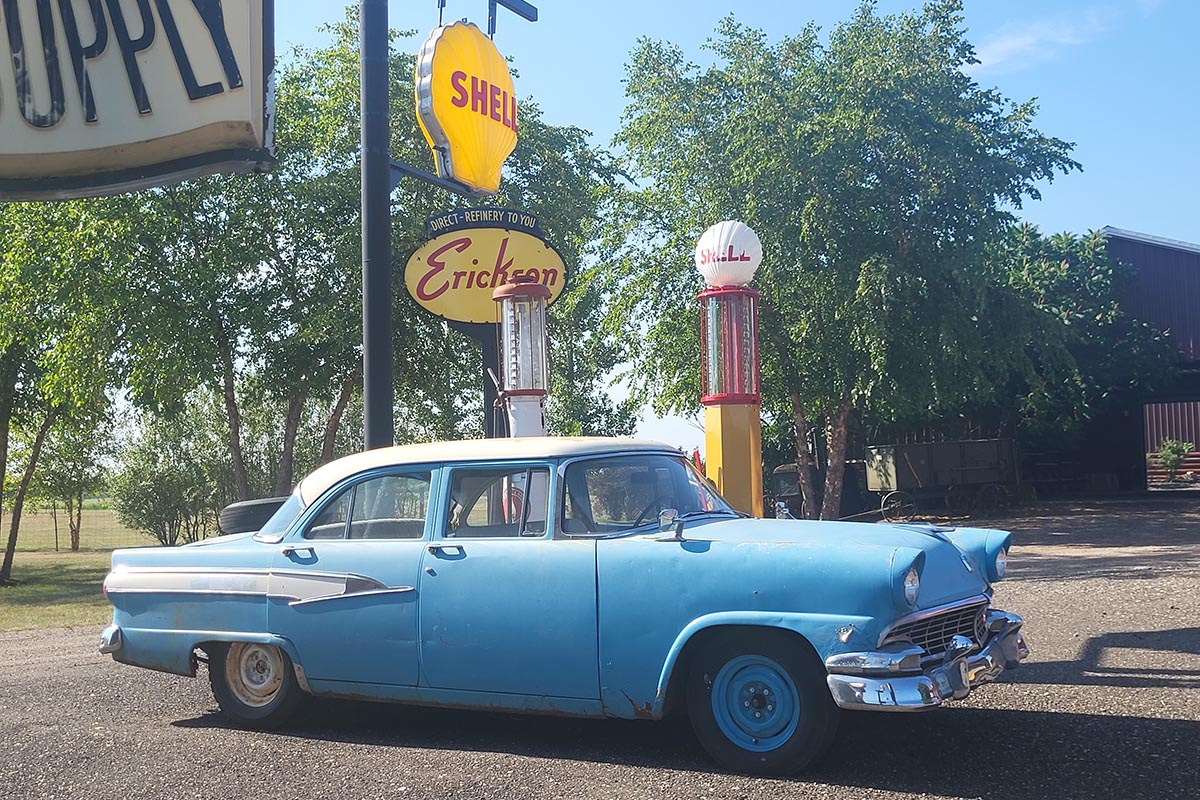 Shell station