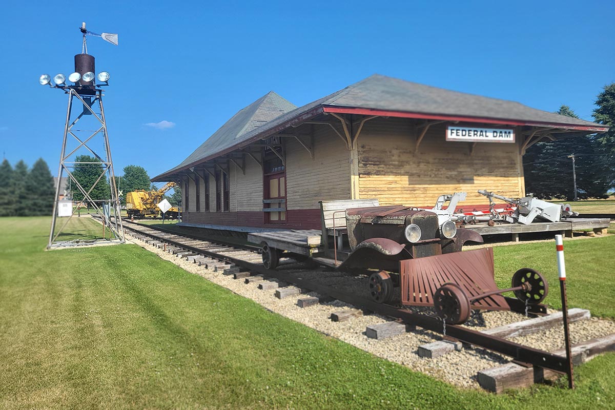 Federal Dam depot